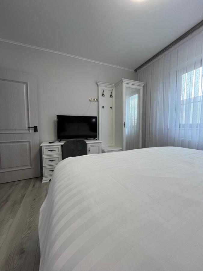 Glam Studios Сибиу Екстериор снимка