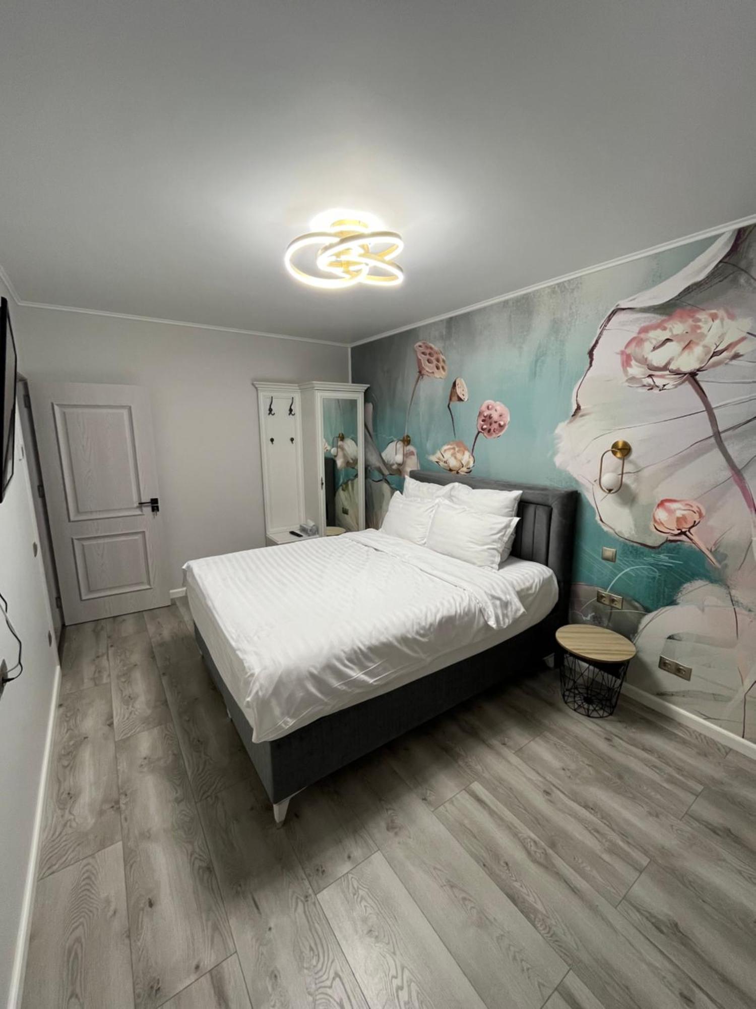 Glam Studios Сибиу Екстериор снимка